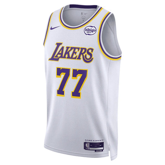 Regata NBA Los Angeles Lakers Association Edition Swingman Jersey Luka Doncic 77 Branca